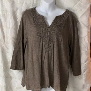 St. John’s Bay Top